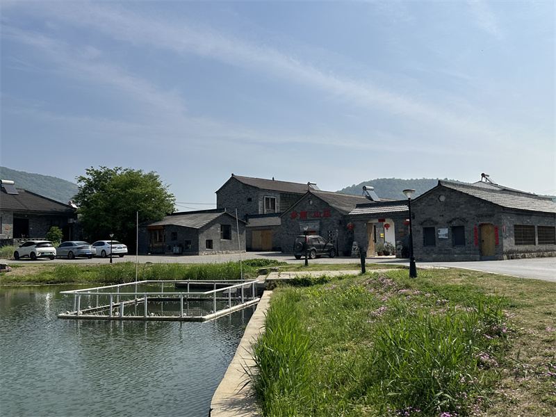 “追尋紅色足跡，擁抱生態夏意”-夏日團建活動7